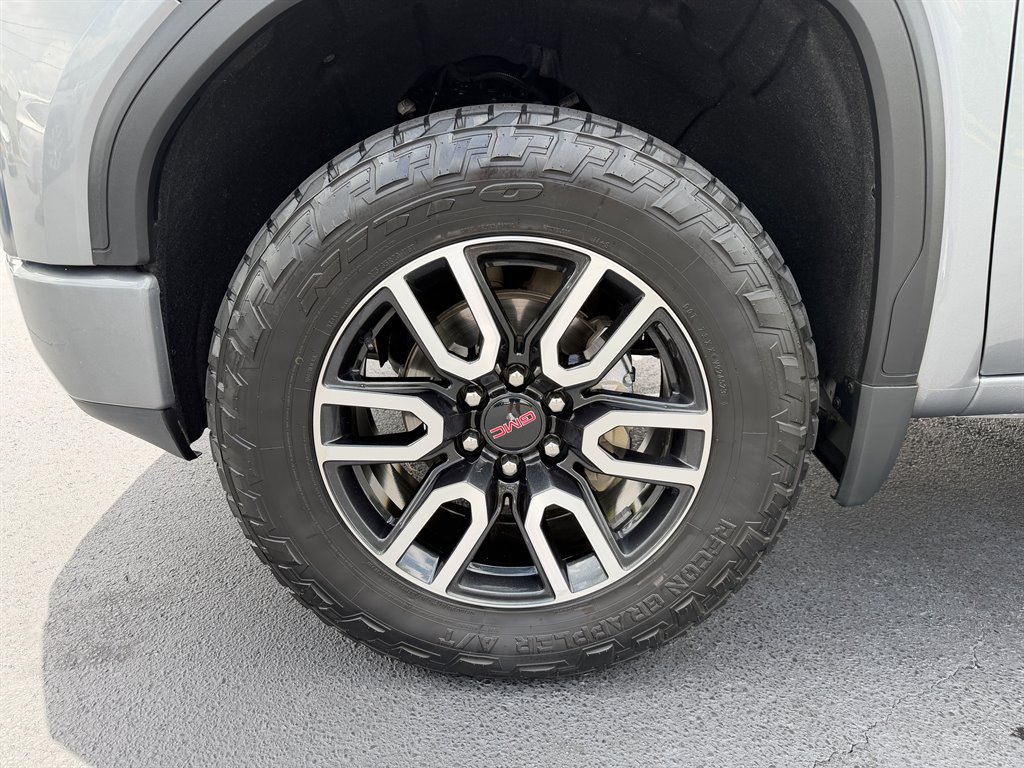 2021 GMC Sierra - $42,300