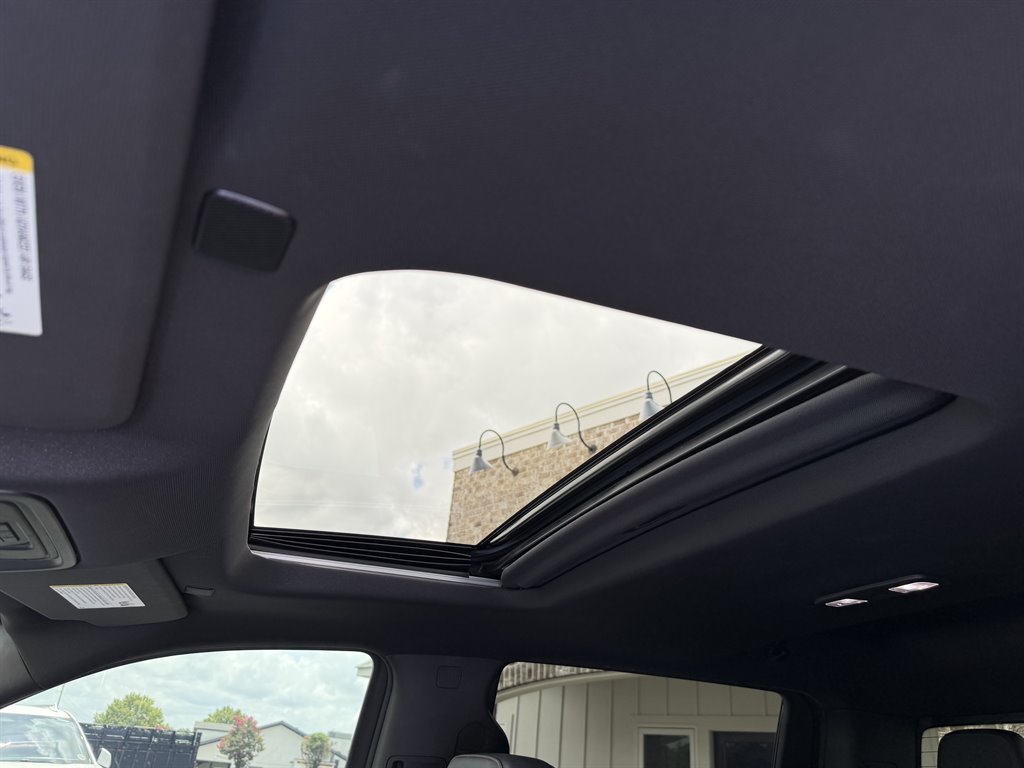 2021 GMC Sierra - $42,300