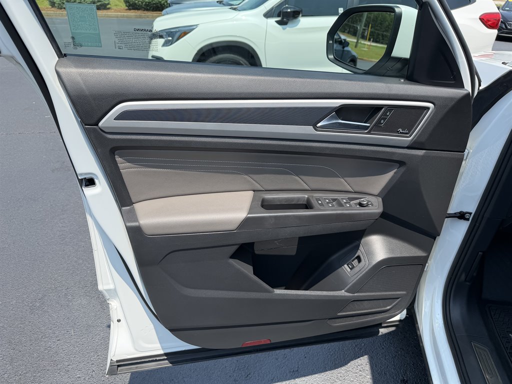 2023 Volkswagen Atlas - $35,950