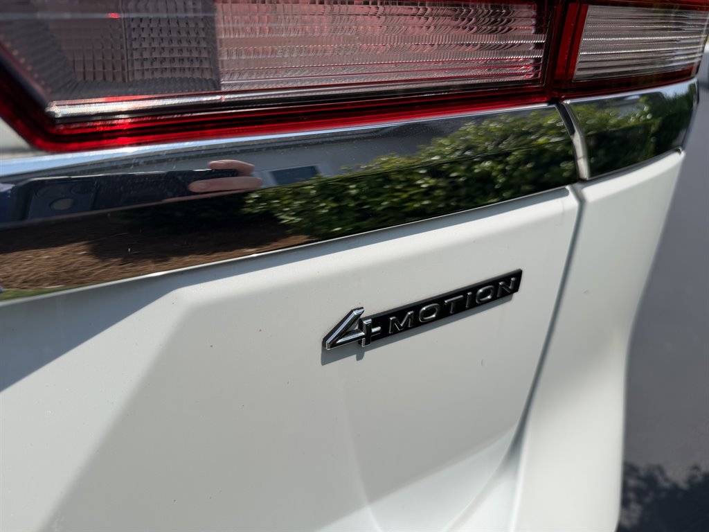 2023 Volkswagen Atlas - $35,950