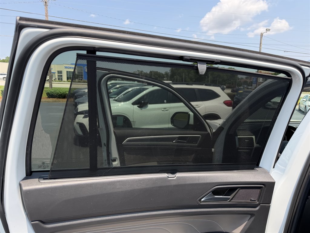 2023 Volkswagen Atlas - $35,950