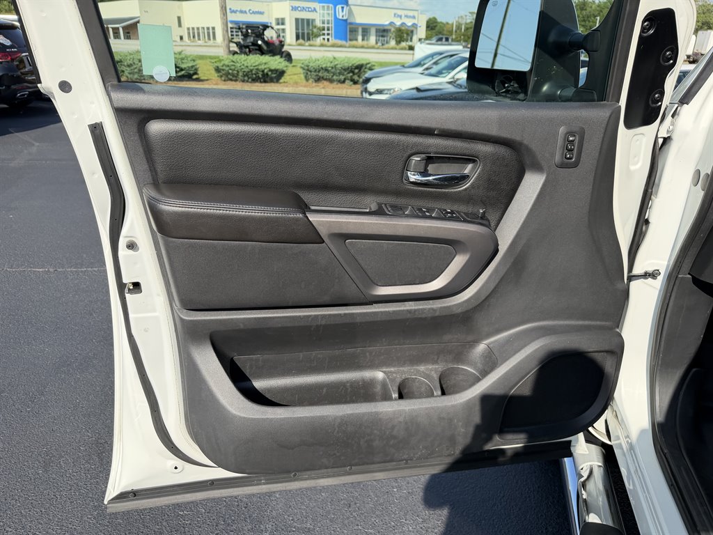 2015 Nissan Titan - $20,200