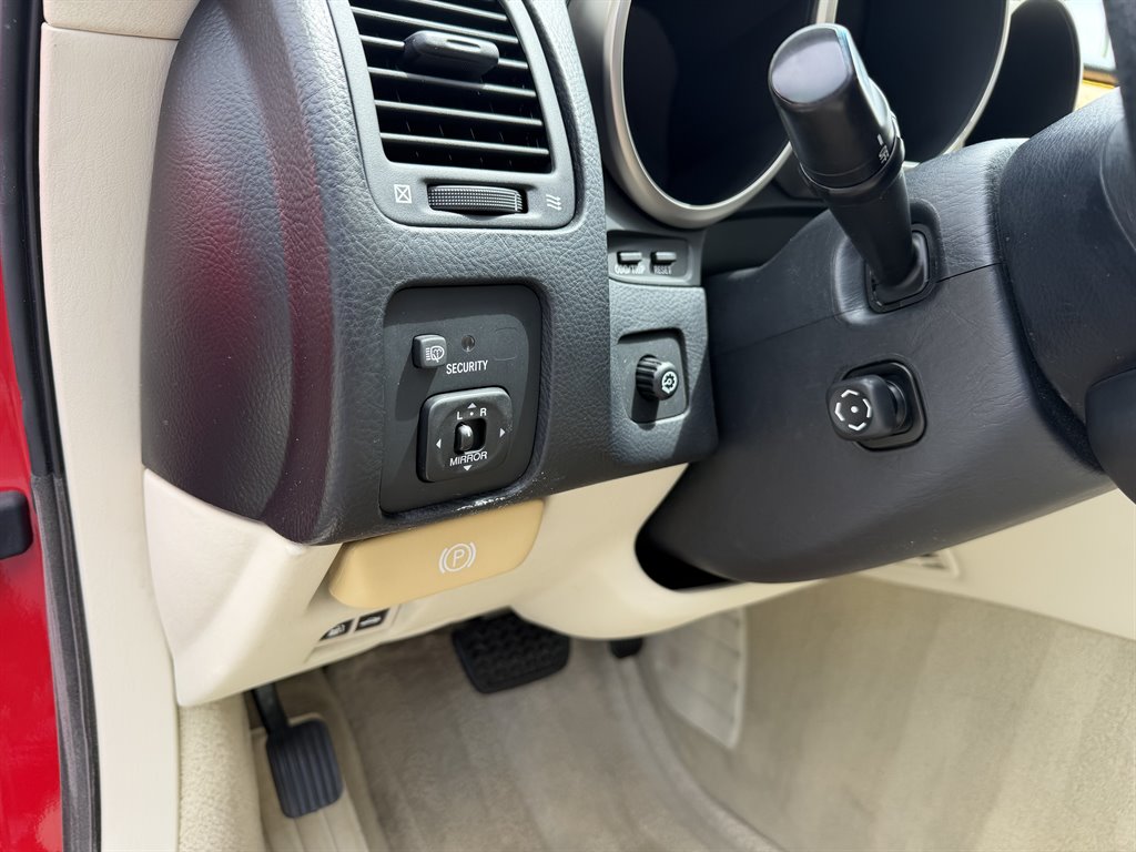 2003 Lexus SC - $25,000