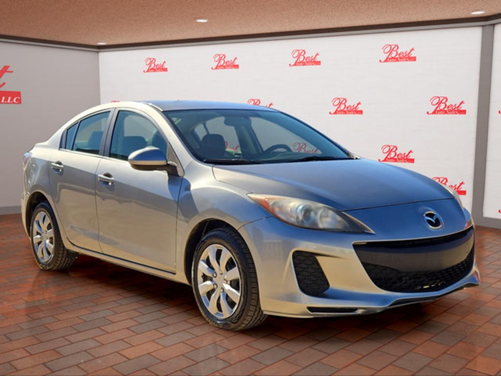 2013 MAZDA MAZDA3 - $10,999