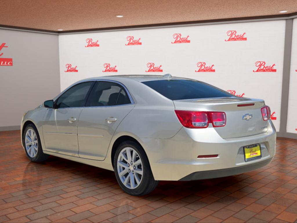 2013 Chevrolet Malibu - $4,999