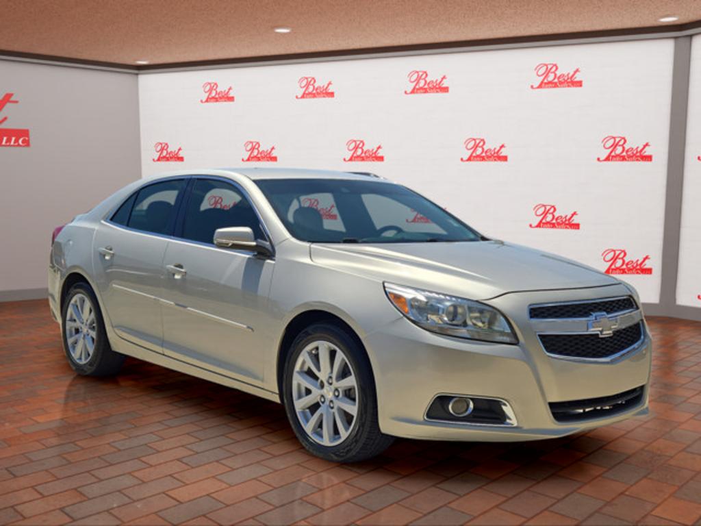 2013 Chevrolet Malibu - $4,999