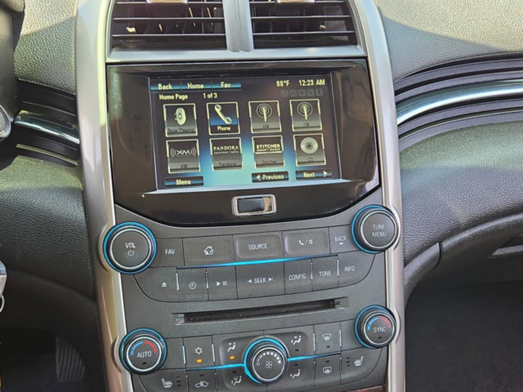 2013 Chevrolet Malibu - $4,999