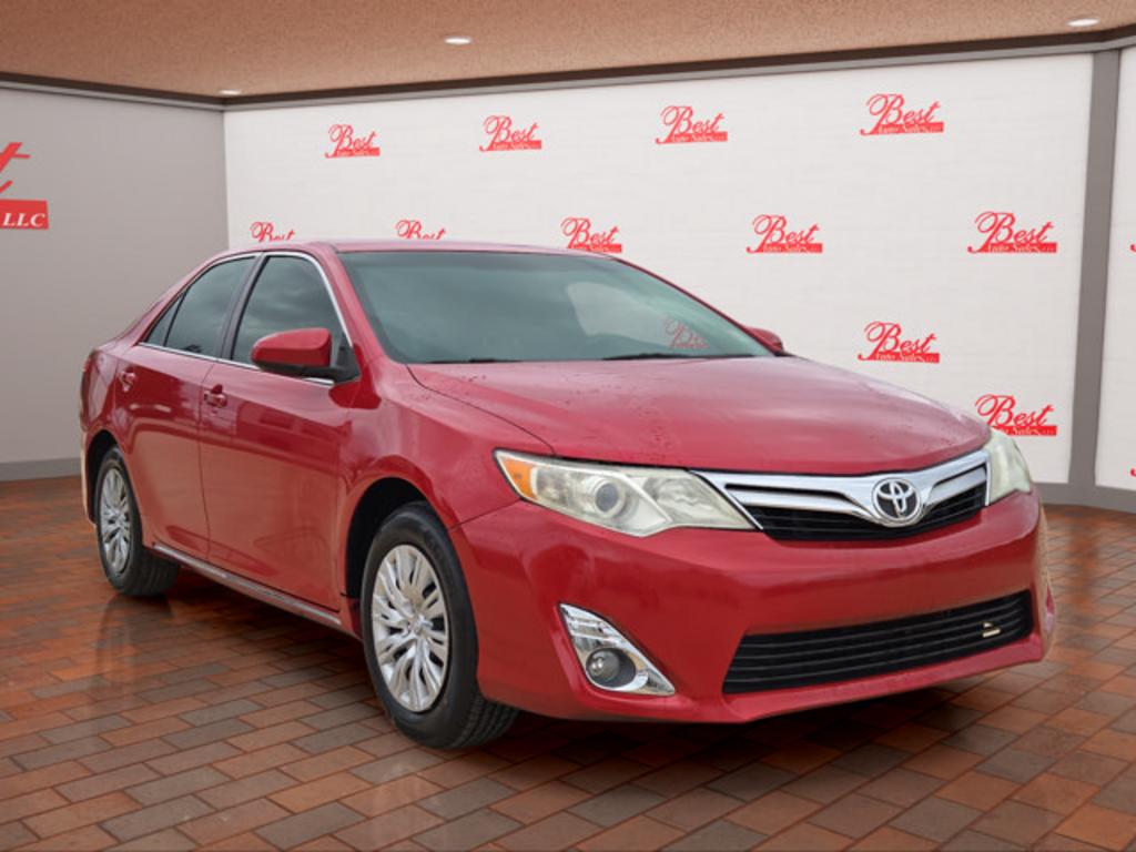 2014 Toyota Camry - $11,999