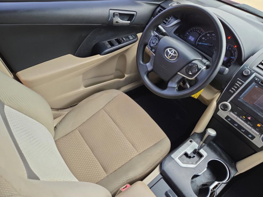 2014 Toyota Camry - $11,999