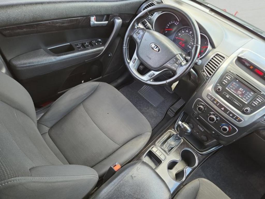 2014 Kia Sorento LX photo