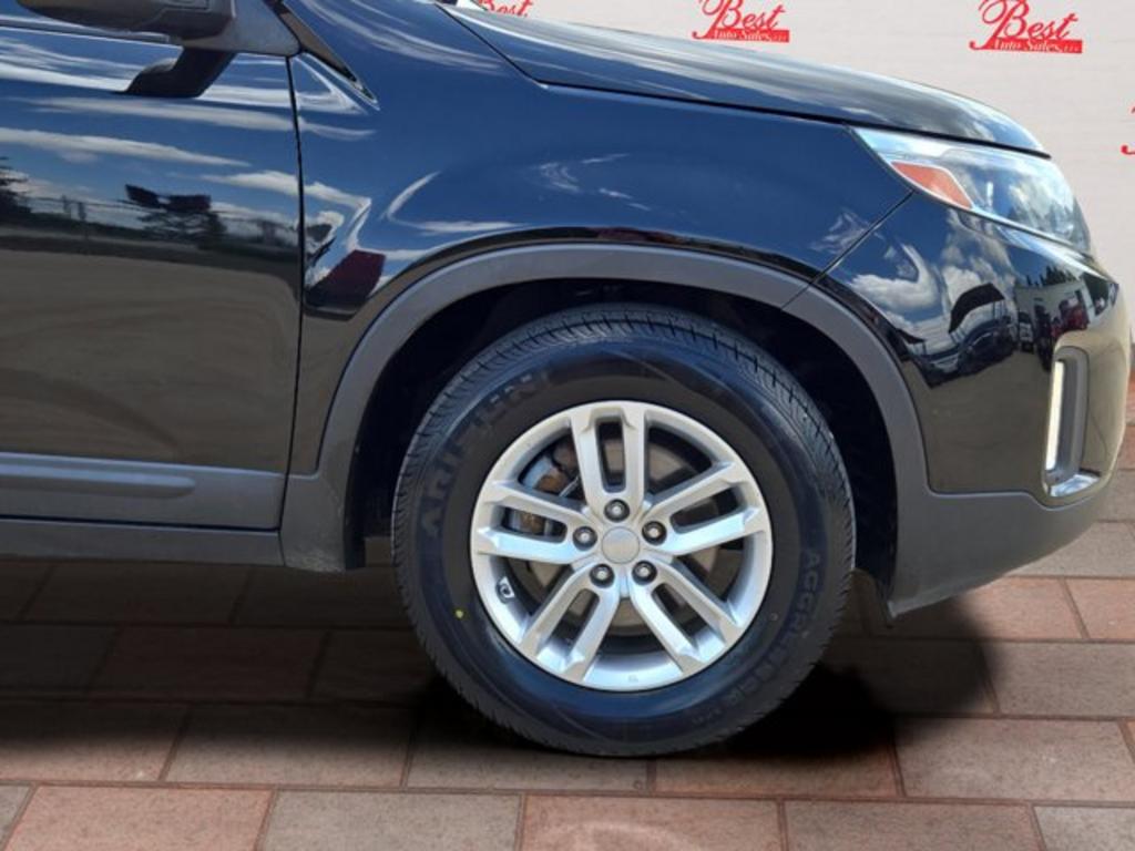 2014 Kia Sorento LX photo