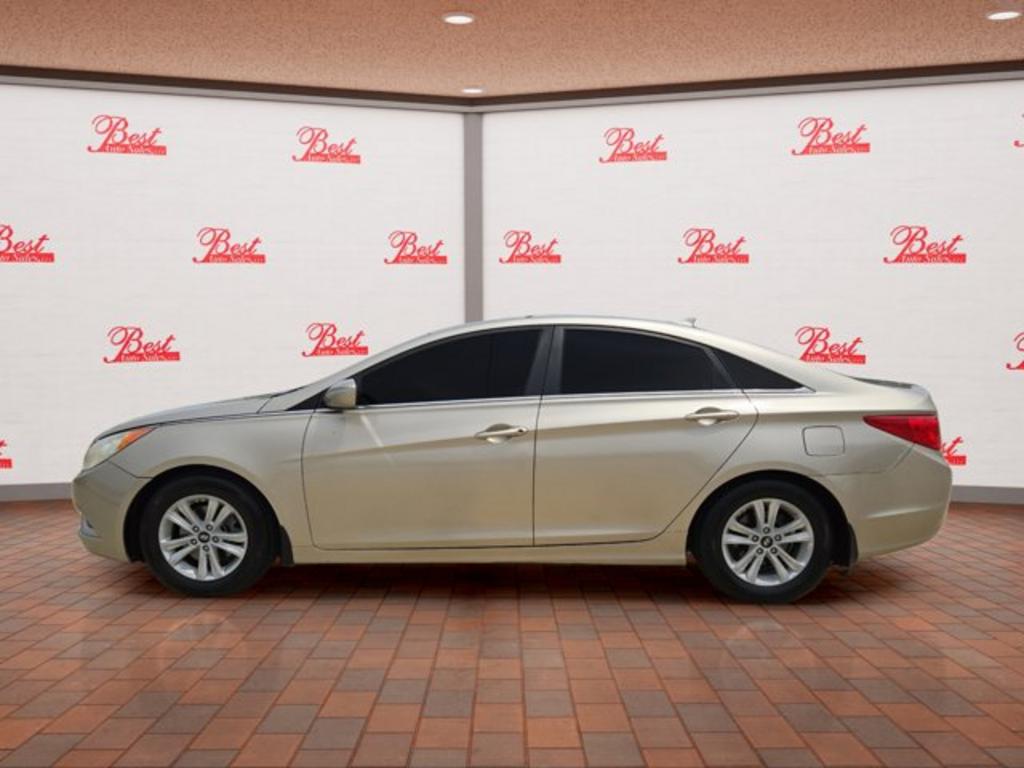2011 Hyundai Sonata GLS photo