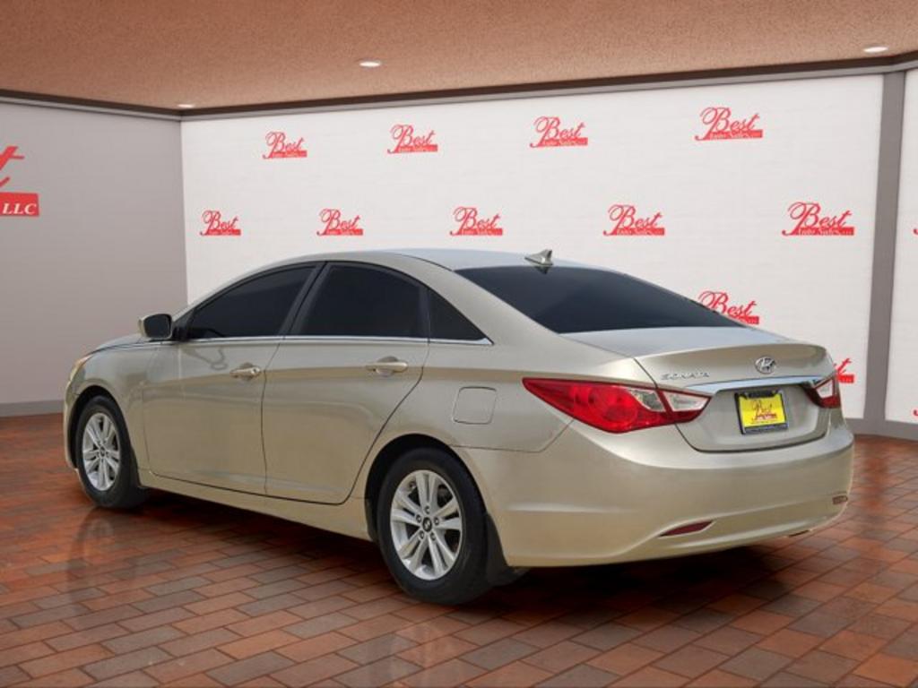 2011 Hyundai Sonata GLS photo