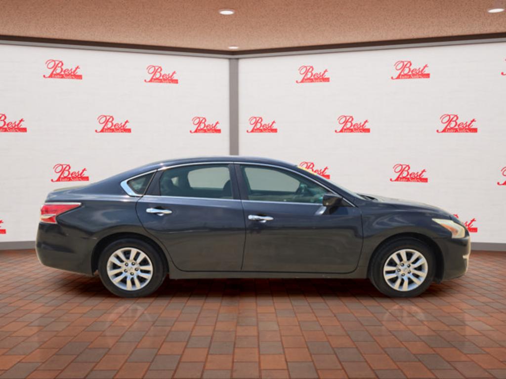2014 Nissan Altima - $4,999
