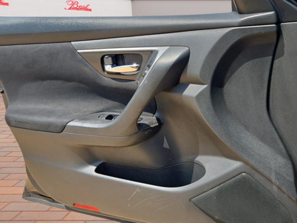 2014 Nissan Altima - $4,999