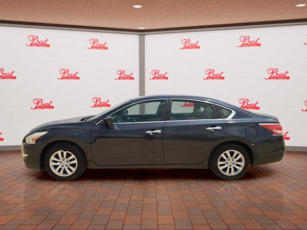 2014 Nissan Altima - $4,999