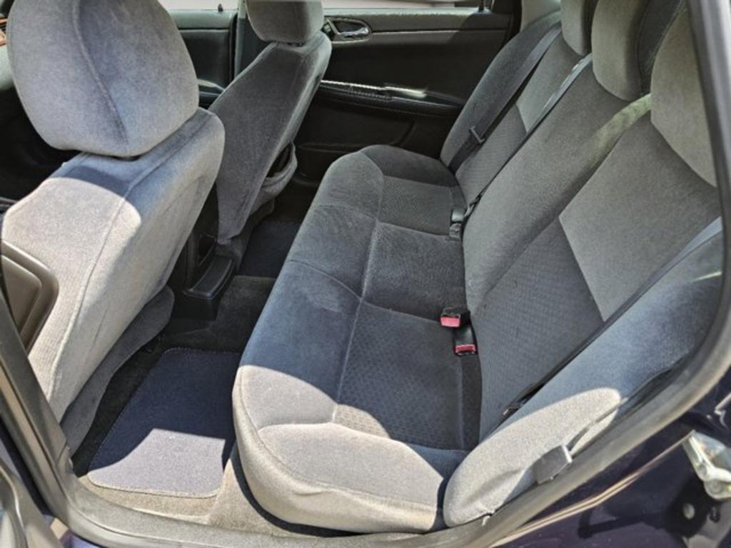 2011 Chevrolet Impala LS Fleet photo