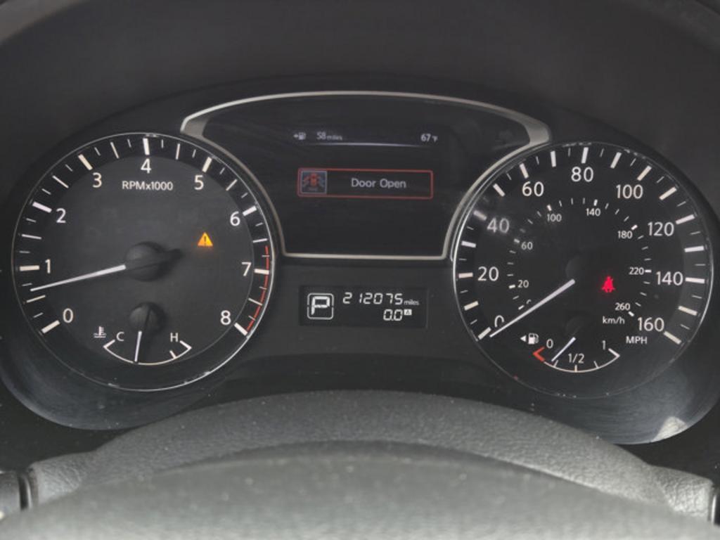2013 Nissan Altima - $3,999