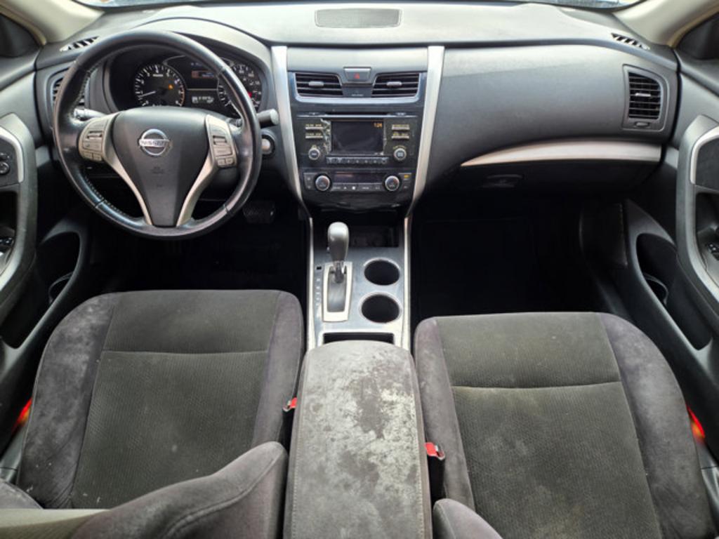 2013 Nissan Altima - $3,999