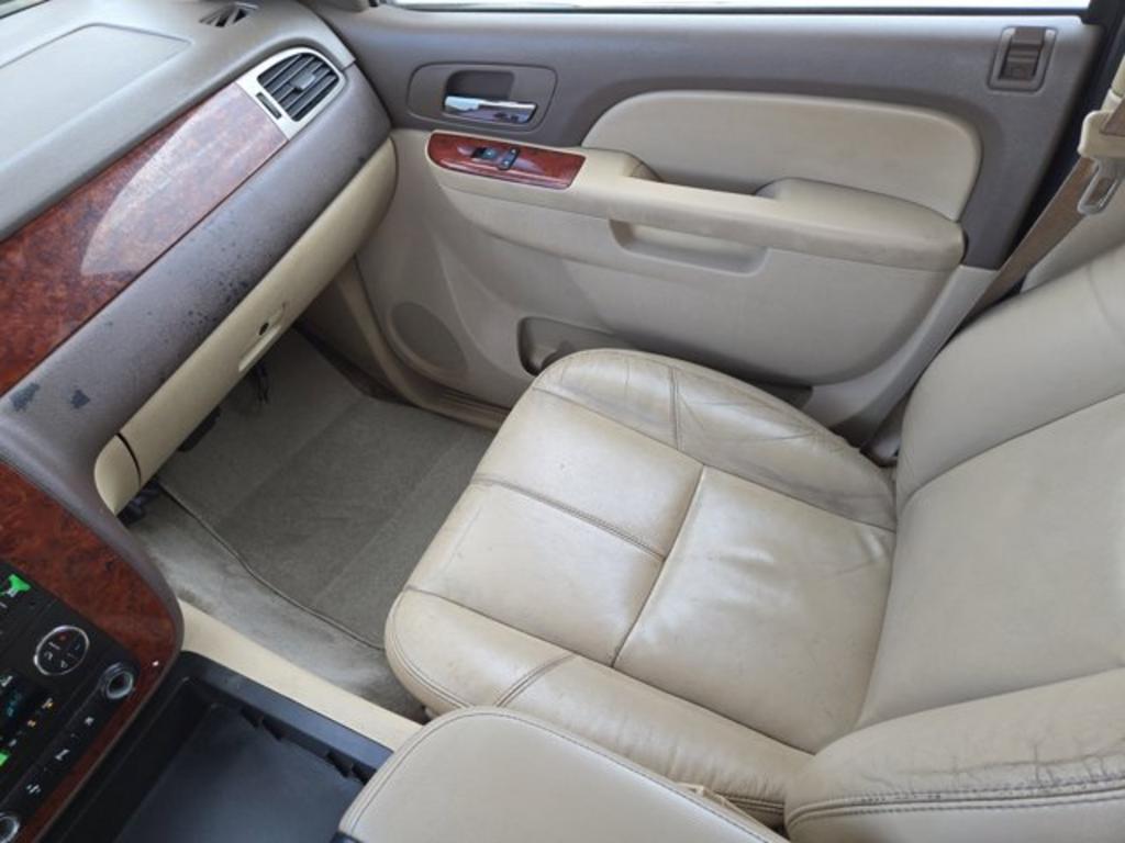 2010 Chevrolet Tahoe LT photo