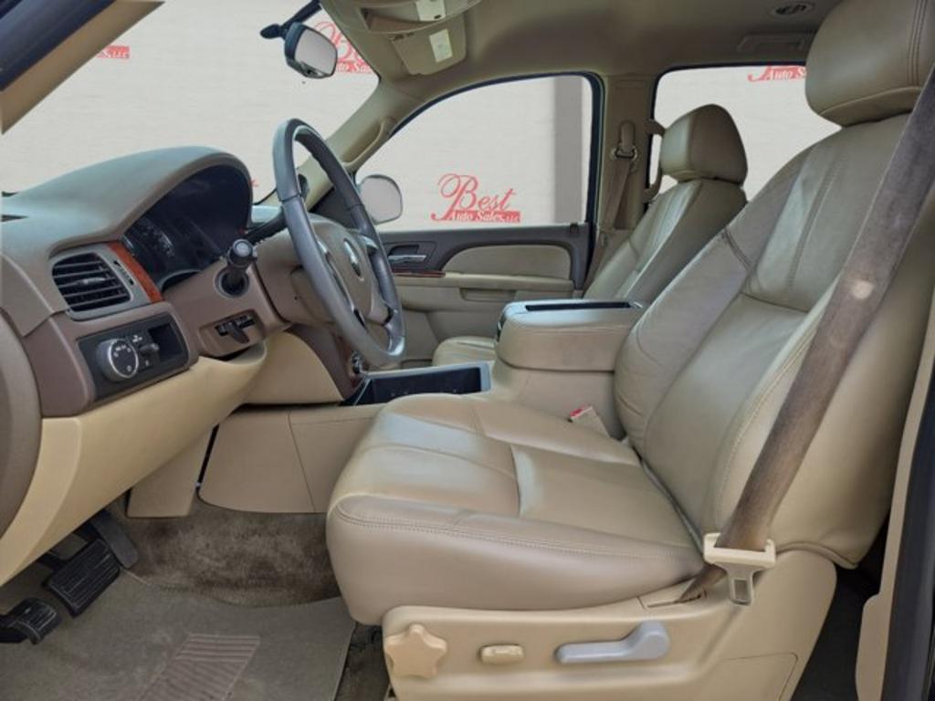 2010 Chevrolet Tahoe LT photo