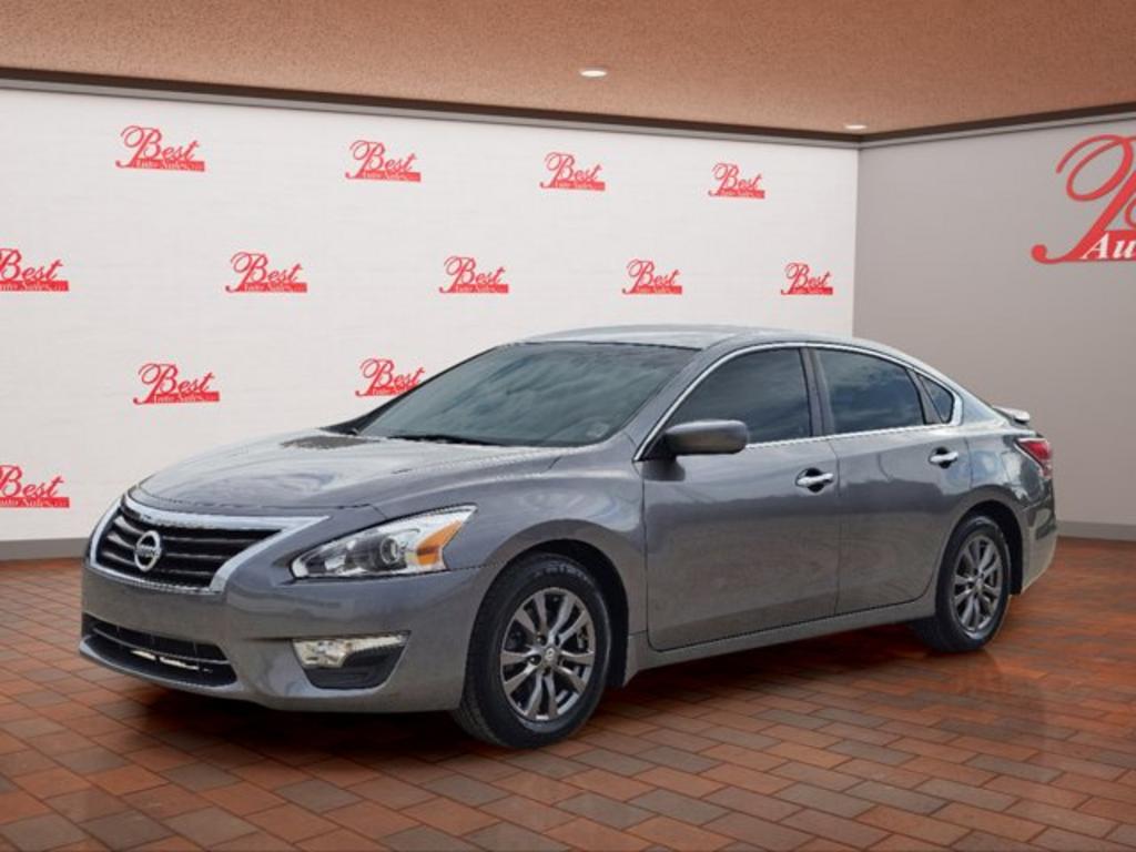 2015 Nissan Altima - $10,999