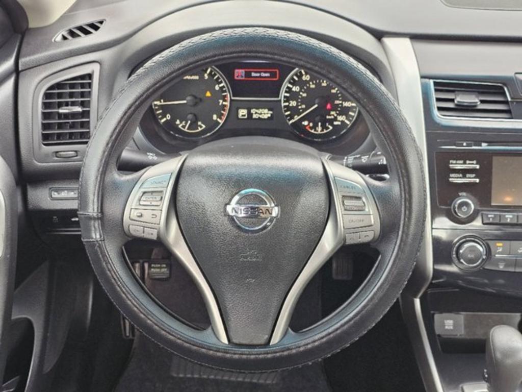 2015 Nissan Altima - $10,999
