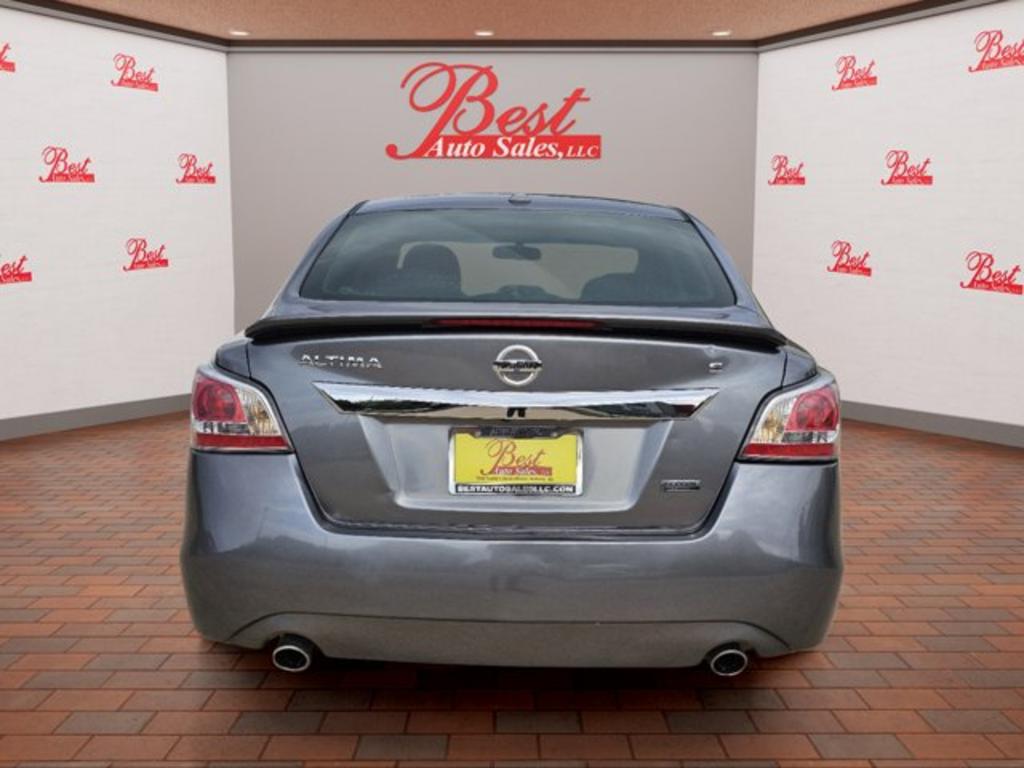 2015 Nissan Altima - $10,999