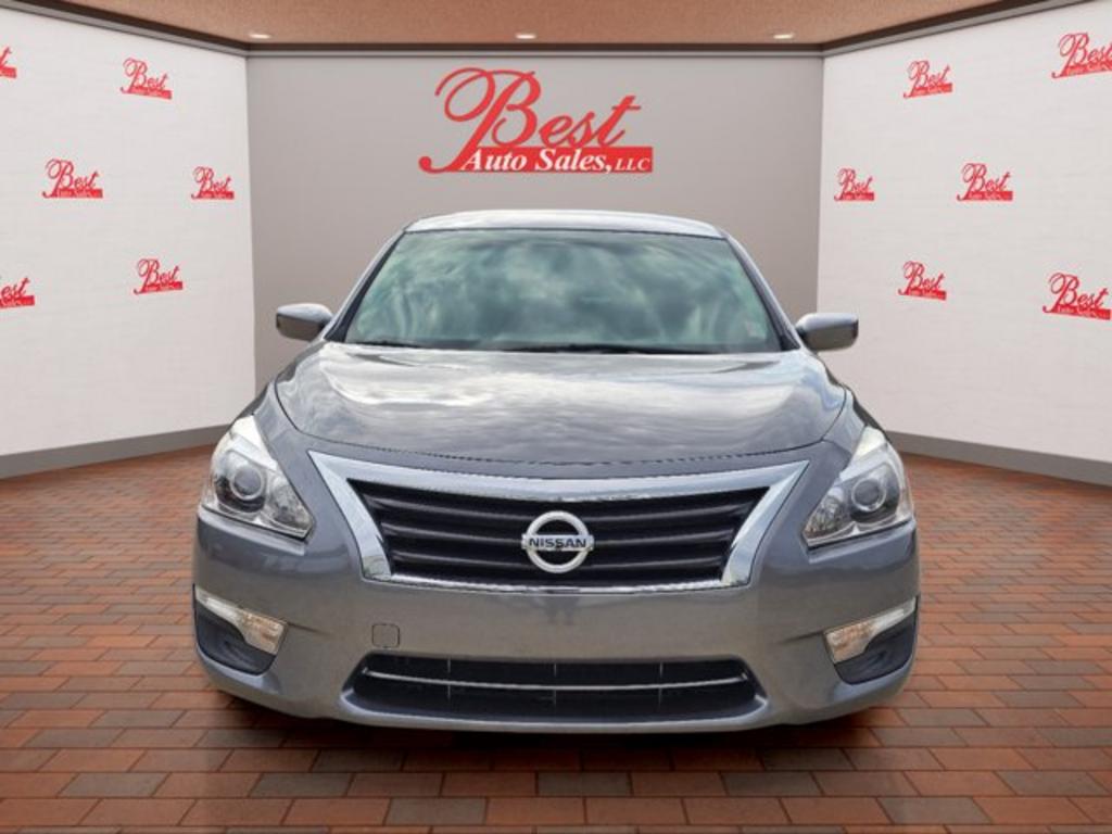 2015 Nissan Altima - $10,999