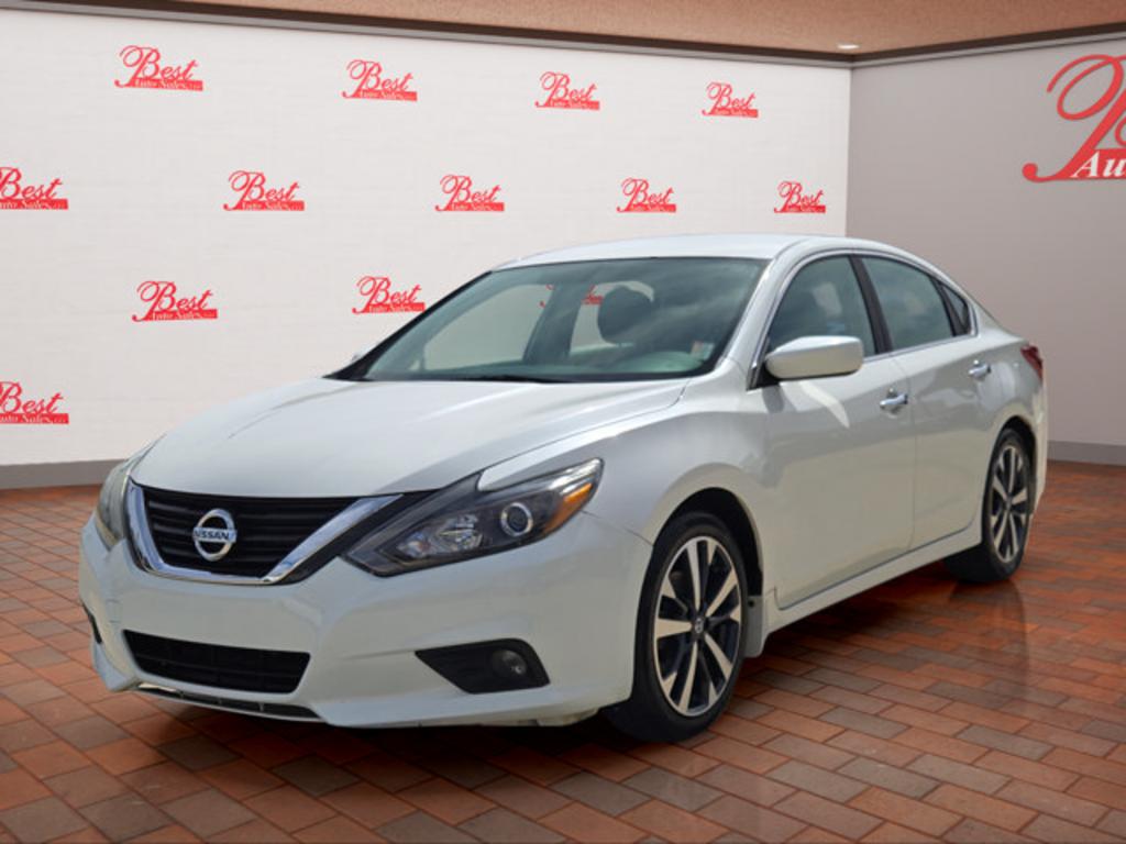 2017 Nissan Altima - $12,999