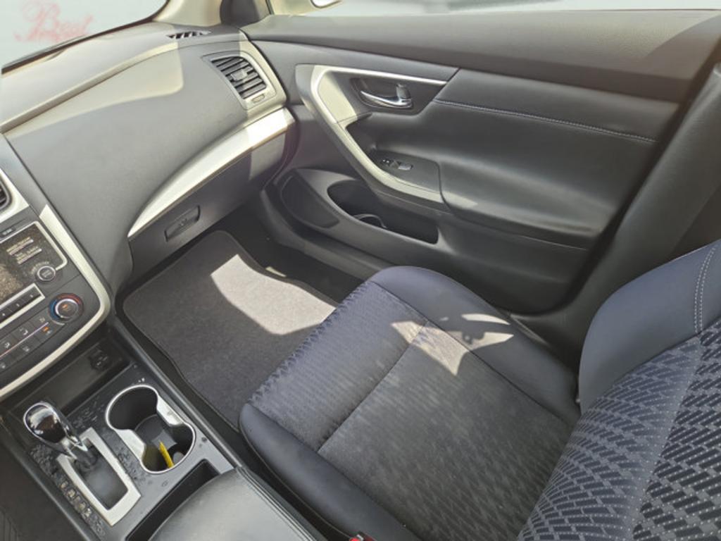 2017 Nissan Altima - $12,999