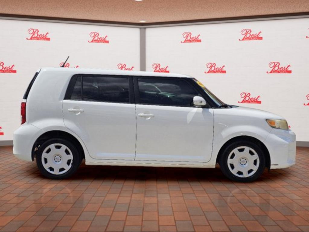 2012 Toyota Scion Xb - $9,999