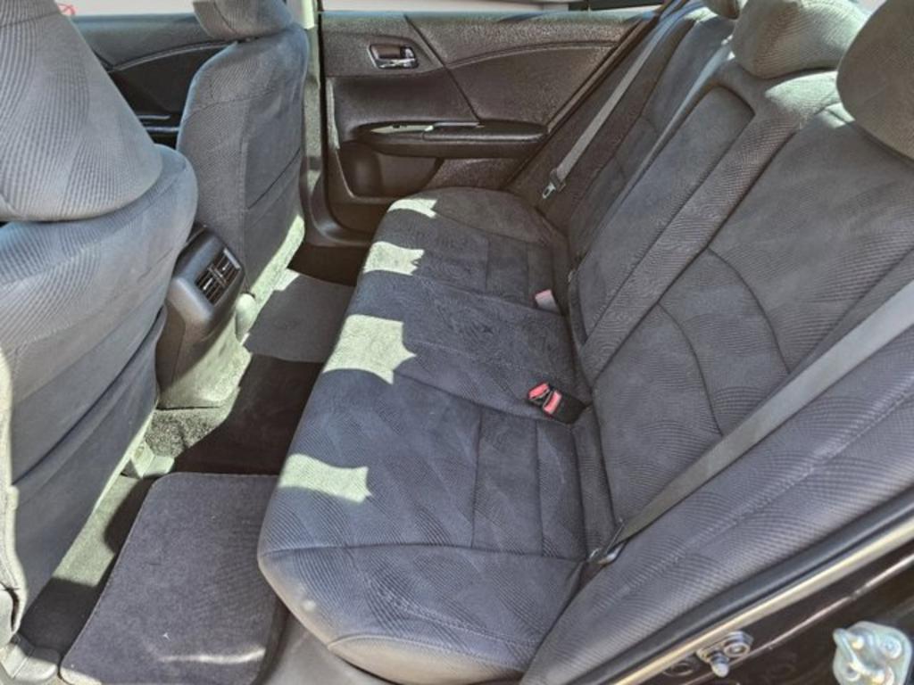 2016 Honda Accord - $11,999