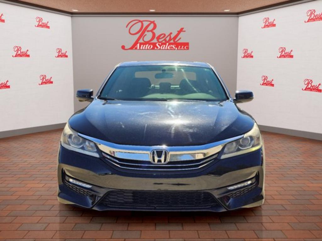 2016 Honda Accord - $11,999