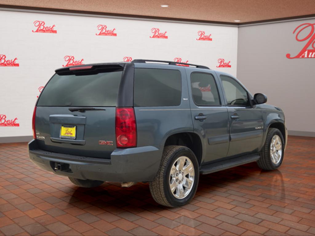 2008 GMC Yukon - $3,999