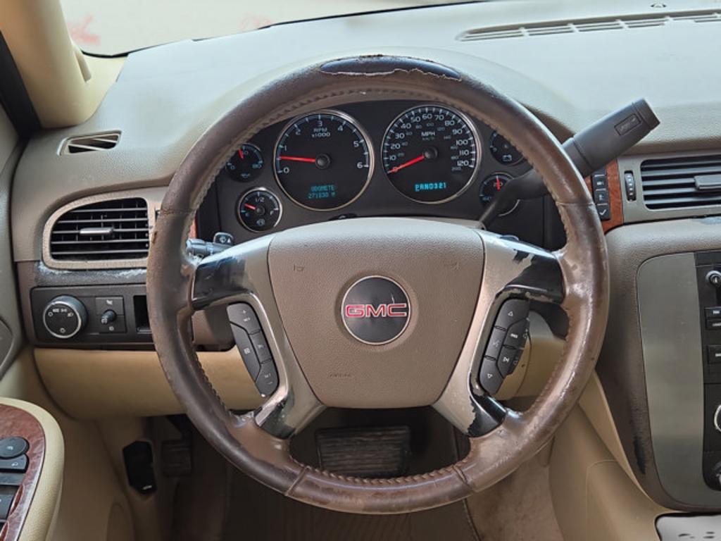 2008 GMC Yukon - $3,999
