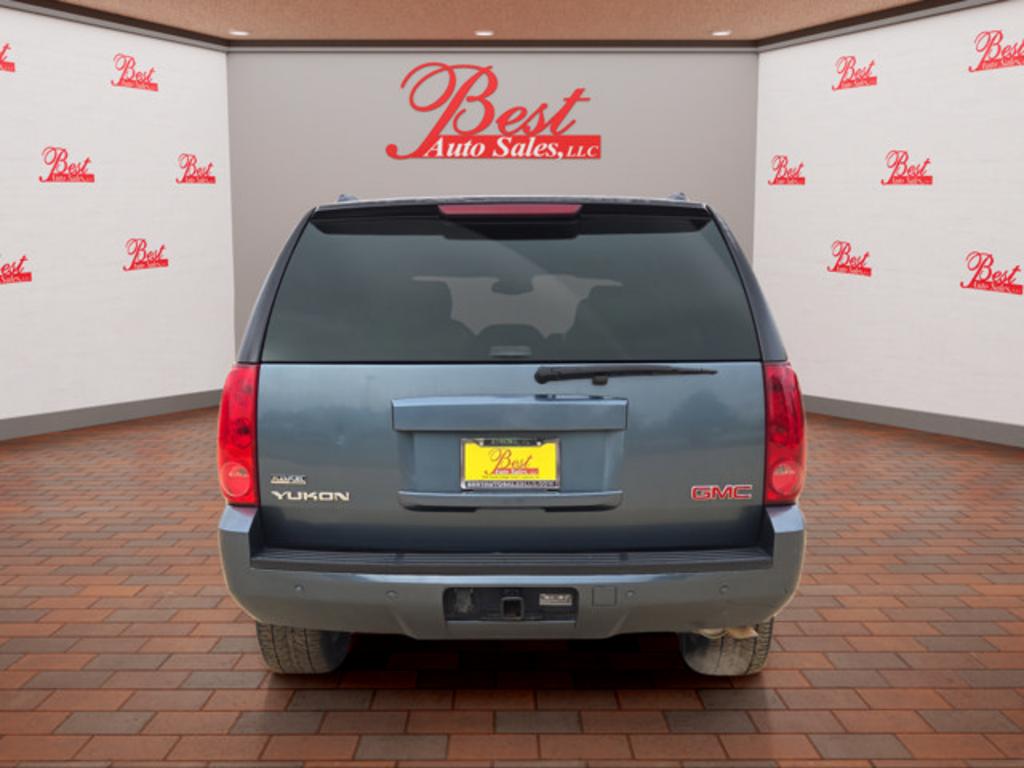 2008 GMC Yukon - $3,999