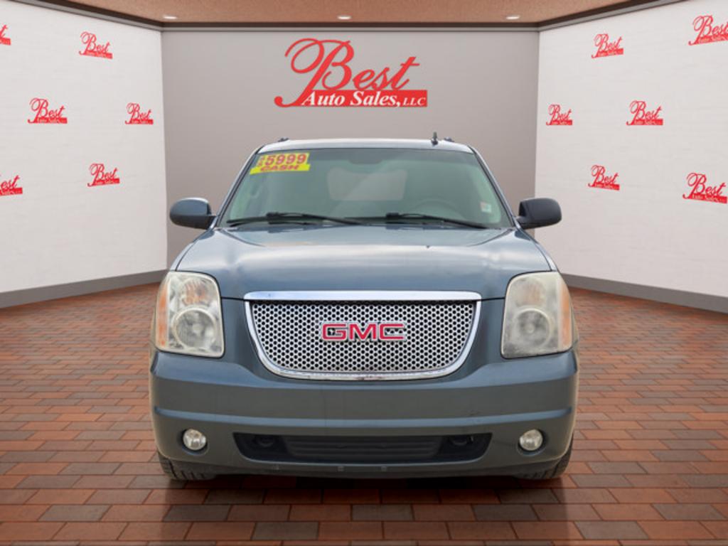 2008 GMC Yukon - $3,999