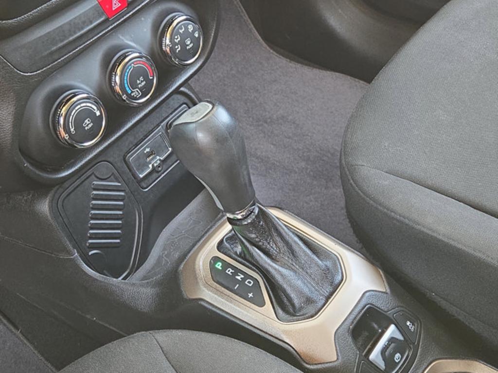 2016 Jeep Renegade - $5,999