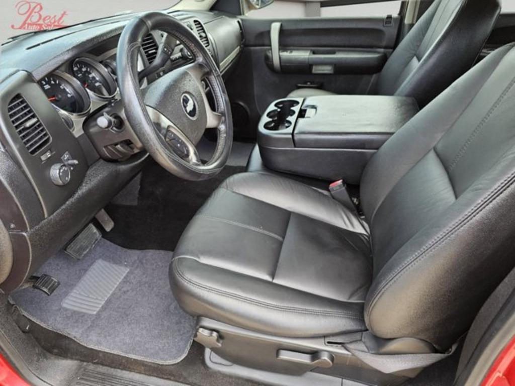 2009 Chevrolet Silverado - $8,999