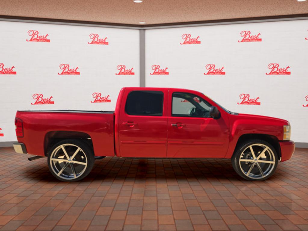 2009 Chevrolet Silverado - $8,999