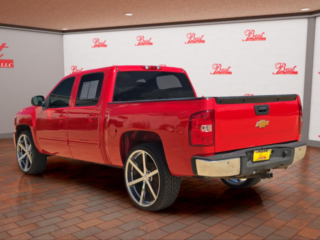 2009 Chevrolet Silverado - $8,999