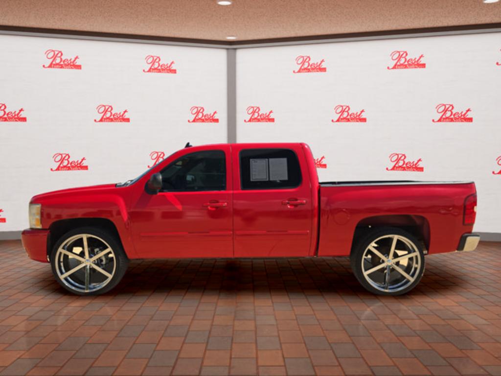 2009 Chevrolet Silverado - $8,999