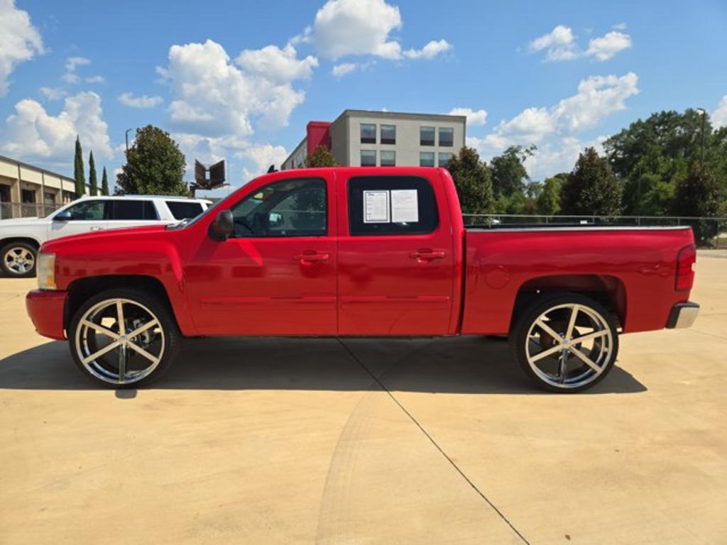 2009 Chevrolet Silverado - $8,999