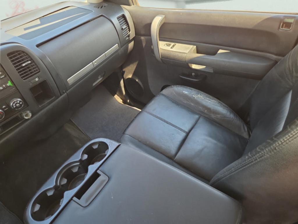 2009 Chevrolet Silverado - $8,999