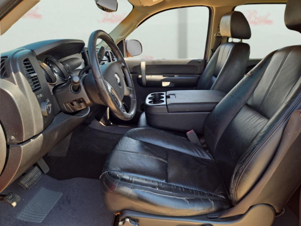 2009 Chevrolet Silverado - $8,999