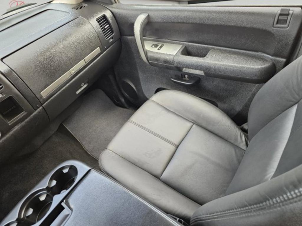 2009 Chevrolet Silverado - $8,999