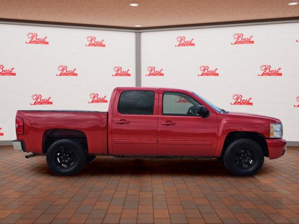 2009 Chevrolet Silverado - $8,999