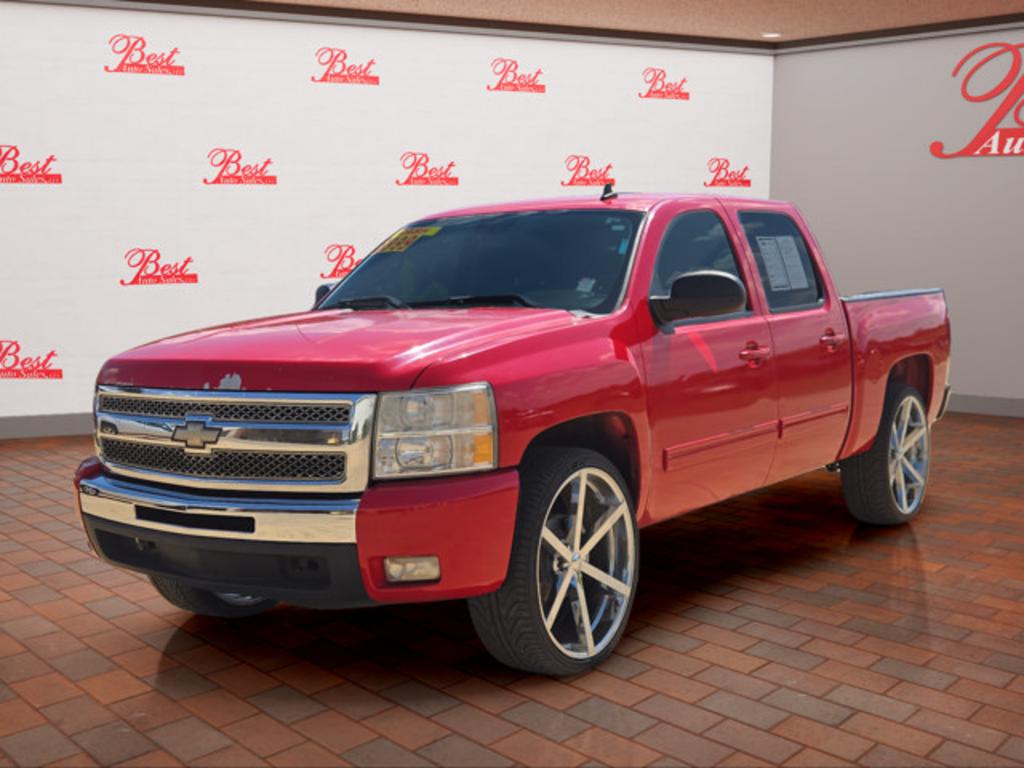 2009 Chevrolet Silverado - $8,999