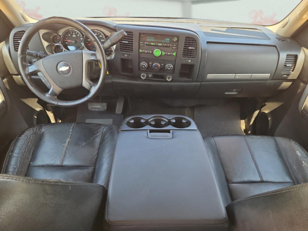 2009 Chevrolet Silverado - $8,999